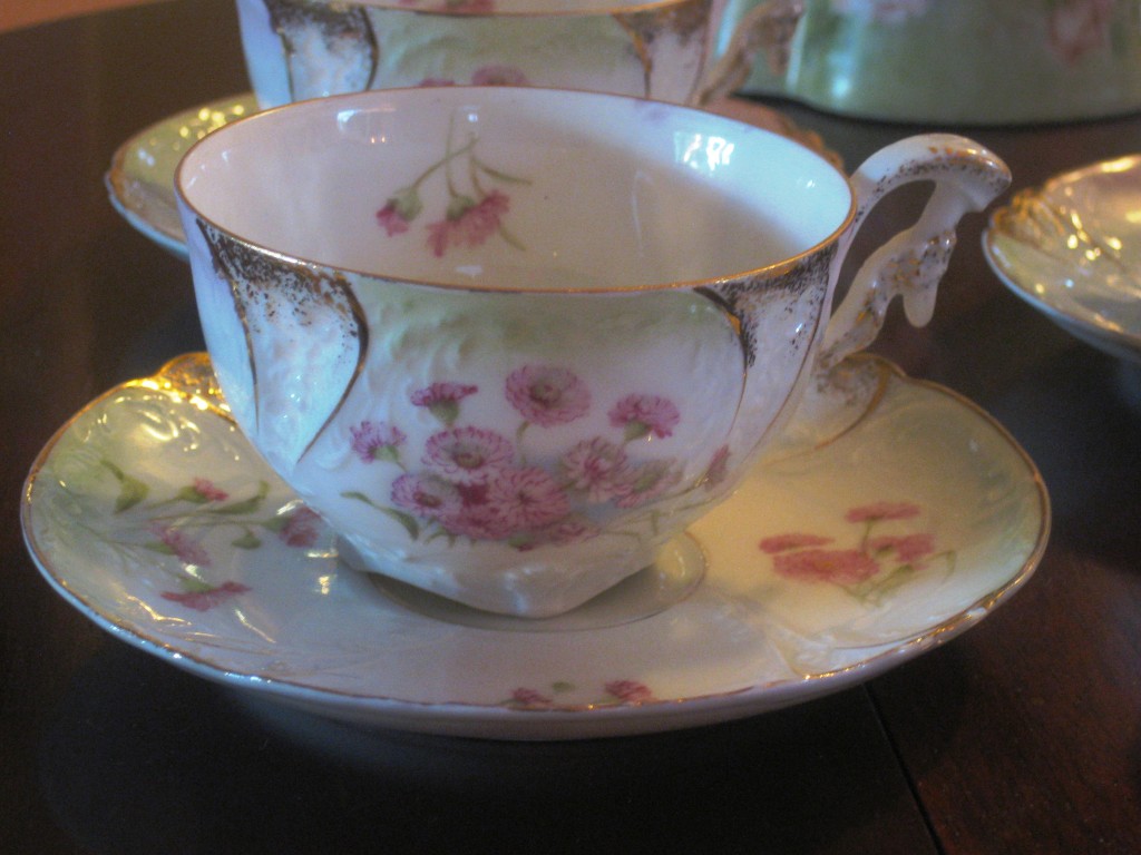 tea cup and saucer close up